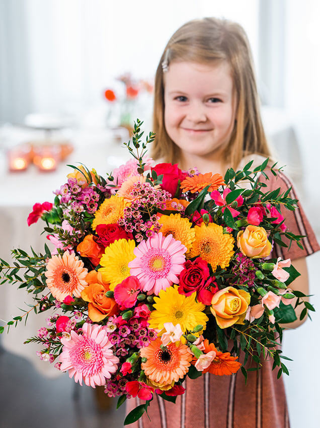 Interflora morsdag blomsterbukett jente